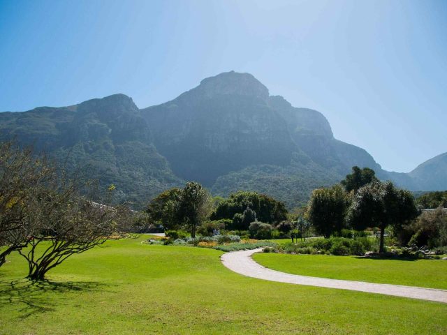 post_capetown_04 https://travel.newpostbg.com/wp-content/uploads/2018/08/post_capetown_04-640x480.jpg